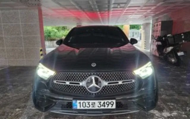 인천수입차중고 GLC클래스 X254 GLC300 4MATIC 쿠페 매물 사진 9 - 2024/01 97,227km